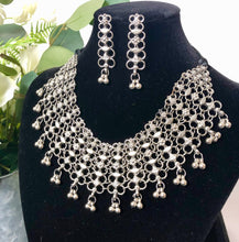 Load image into Gallery viewer, Oxidised Silver Trendy Large Necklace Set
