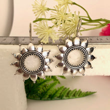 Load image into Gallery viewer, German Silver Sunflower Earrings pair
