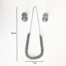 Load image into Gallery viewer, Silver Oxidised Necklace Set
