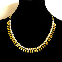 Load image into Gallery viewer, Golden Touch Artificial Pearl Beads Chain Necklace
