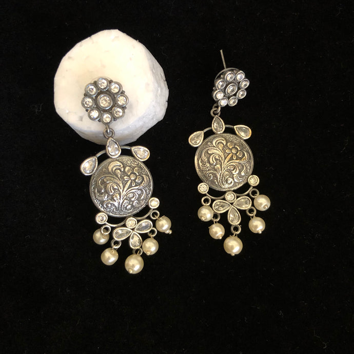 Oxidised Silver Clear Stone Pearl Beads Floral Earrings pair