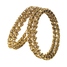 Load image into Gallery viewer, 4 pcs Oxidised Golden Metal Vine Glass Work Bangles
