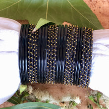 Load image into Gallery viewer, Plain &amp; Dilruba Mixed Glass Bangles 2 Dozen Set
